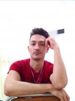 612412527: Chico busca chica en Barcelona