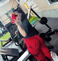 613854873: Chica busca chico en Navarra