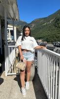 671073976: Chica busca chico en Lérida
