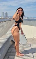 661756023: Chica busca chico en Barcelona