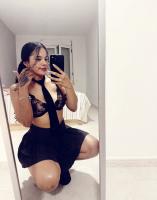 664037296: Chica busca chico en Tarragona