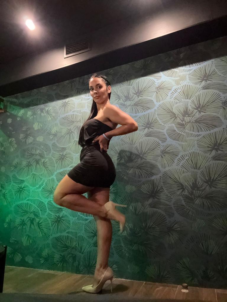 Chica busca chico en Madrid: 