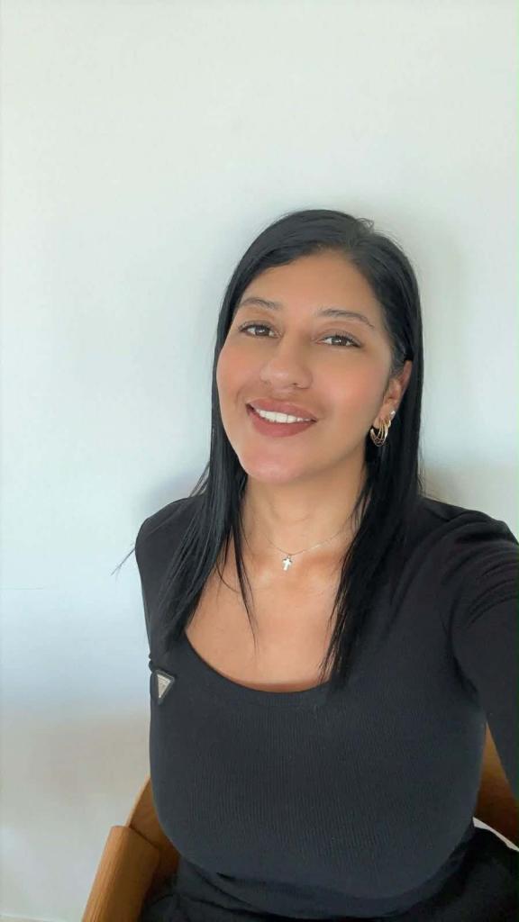Chica busca chico en Murcia: Chica busca chico