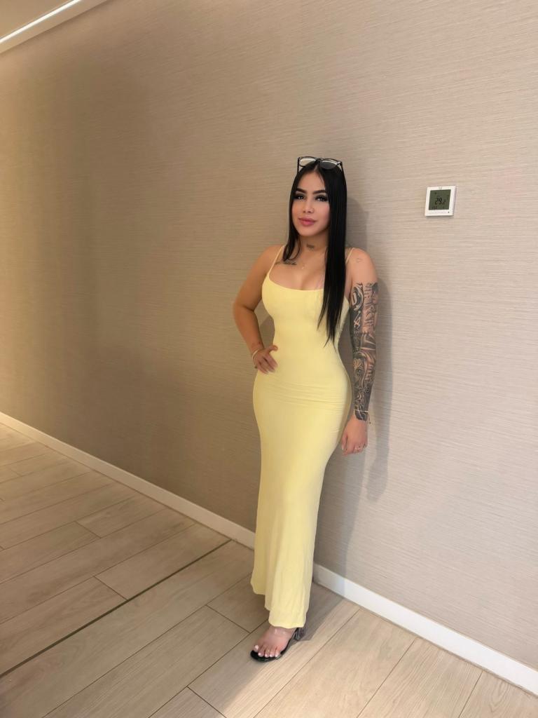 632134089: Chica busca chico en Navarra