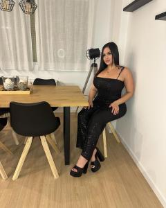 Chica busca chico en Ceuta: 