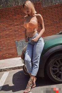 632240165: Chica busca chico en Sevilla