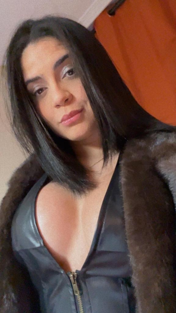 632962728: Chica busca chico en Cantabria