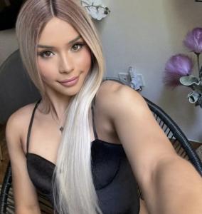 666448764: Transexual en Cádiz