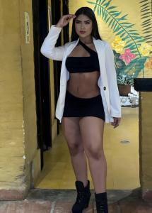 614963546: Chica busca chico en Sevilla