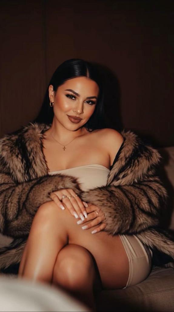 Chica busca chico en Jaén: 