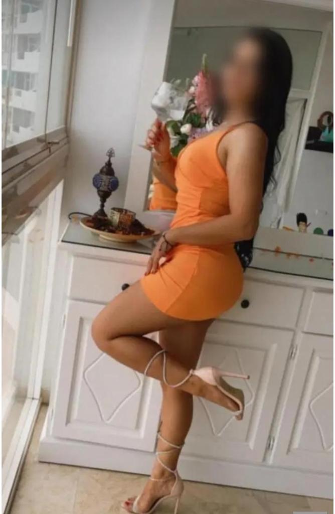 Chica busca chico en Alicante: 