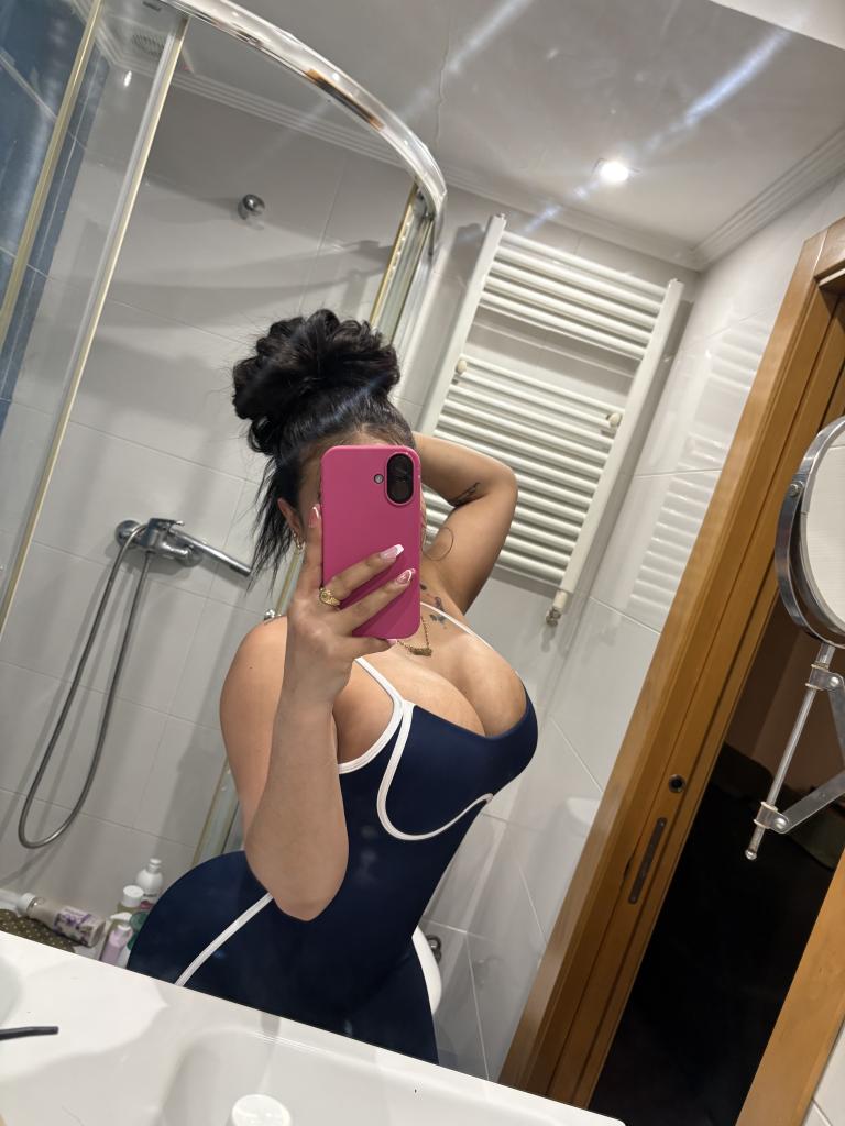 Chica busca chico en La Coruña: 