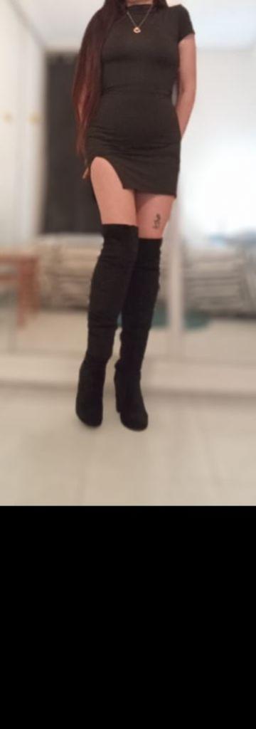 Chica busca chico en Cádiz: 