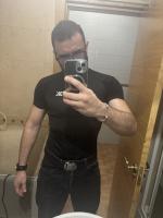 670100805: Chico busca chica en Madrid