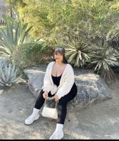 667587198: Chica busca chico en Barcelona