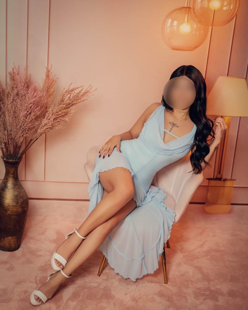 674583946: Chica busca chico en Madrid