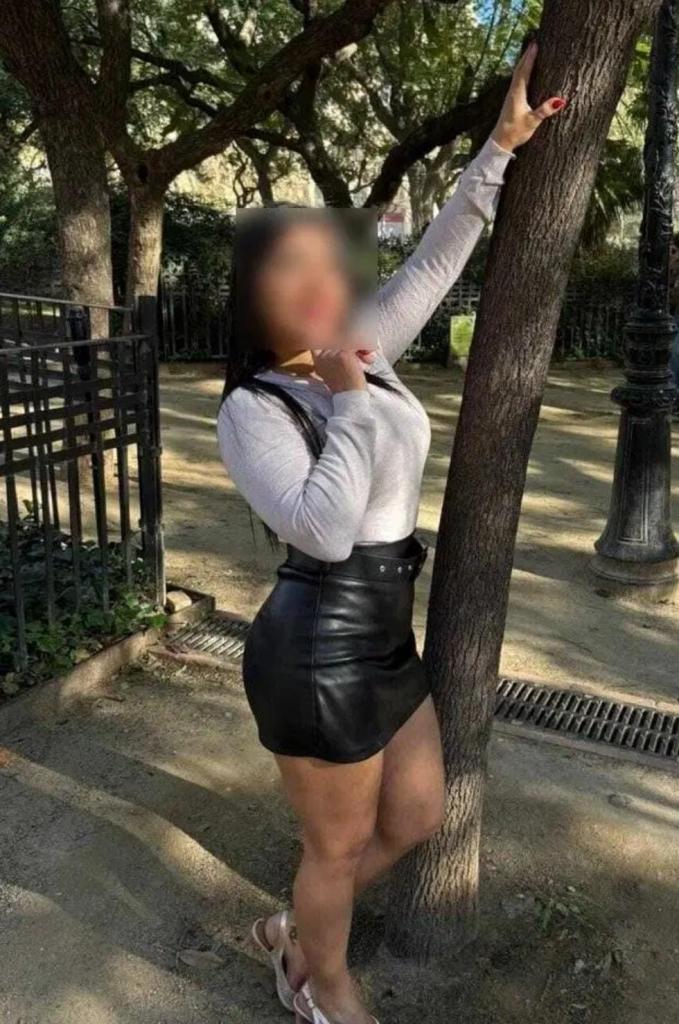 Chica busca chico en Barcelona: 