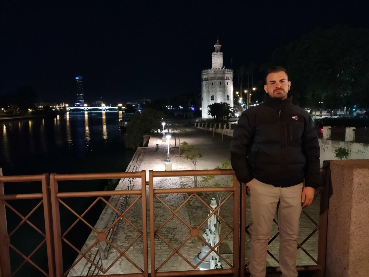 Chico busca chica en Madrid: 