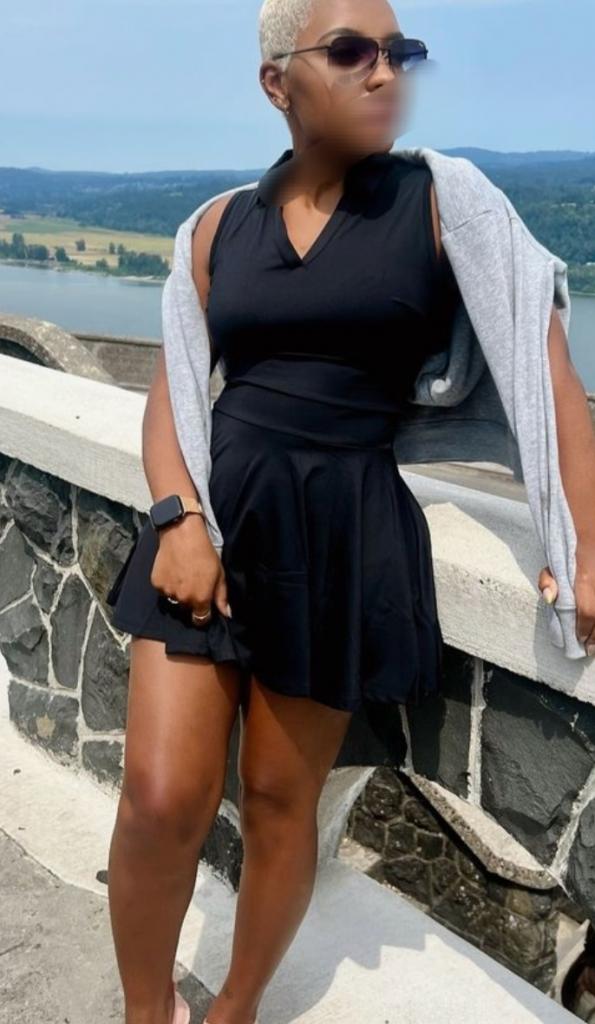 Chica busca chico en Huelva: 