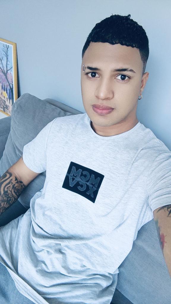 Chico busca chica en Valencia: 