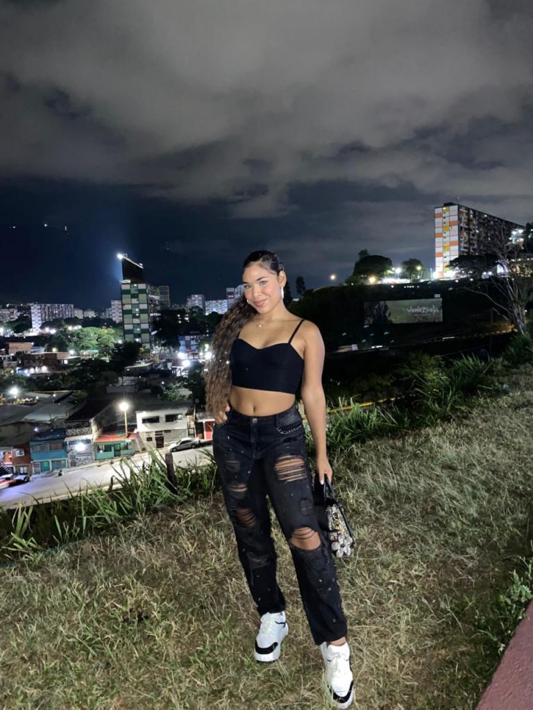 Chica busca chico en Alicante: 