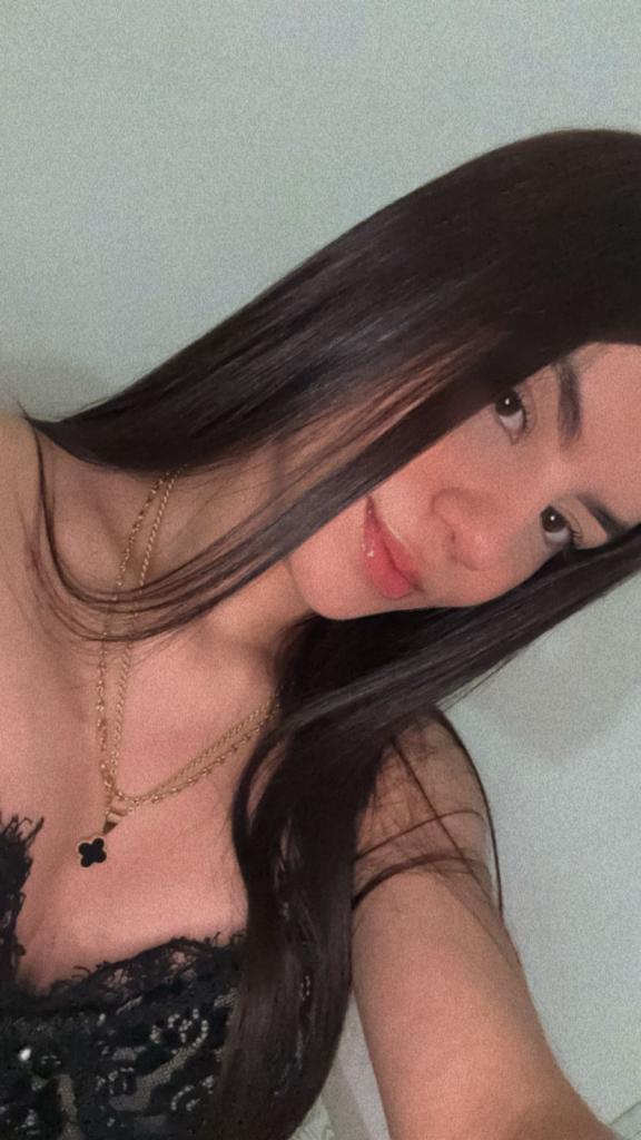 Chica busca chico en Granada: 