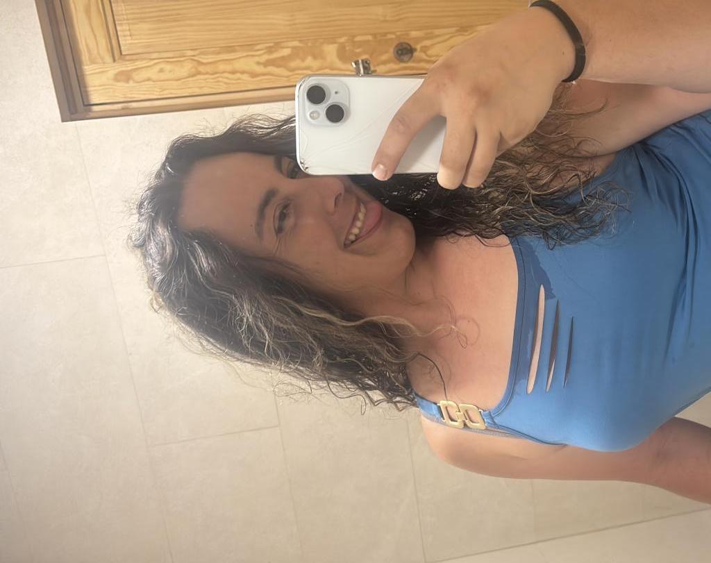 Chica busca chico en Tenerife: 