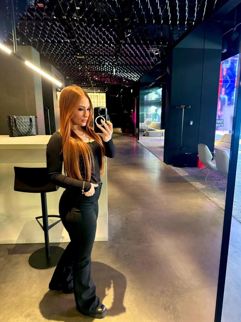 Chica busca chico en Barcelona: 