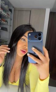 692419553: Chica busca chico en Orense
