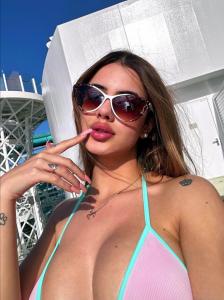 635801031: Chica busca chico en Lugo