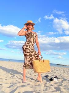 607212118: Travesti en Cádiz