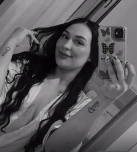 643459405: Chica busca chico en Mallorca