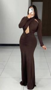 611328448: Chica busca chico en Barcelona