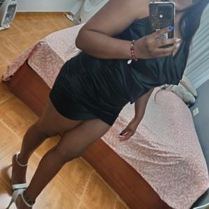 613104732: Chica busca chico en Navarra