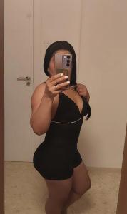 643257358: Chica busca chico en Sevilla