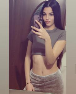 662234979: Chica busca chico en Málaga