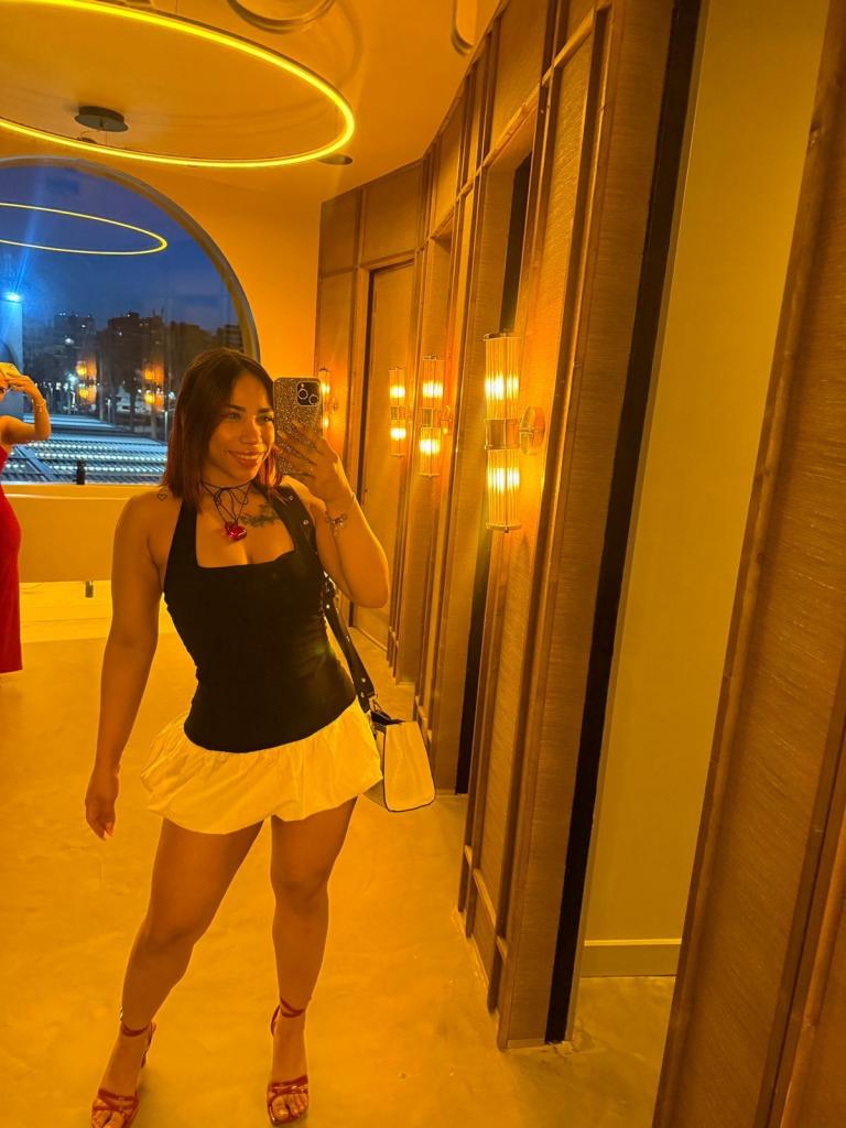 Chica busca chico en Alicante: 