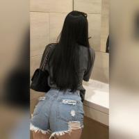 613530699: Chica busca chico en Sevilla