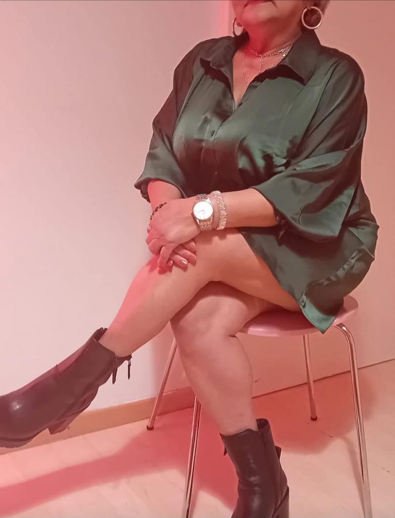 612284749: Chica busca chico en Granada