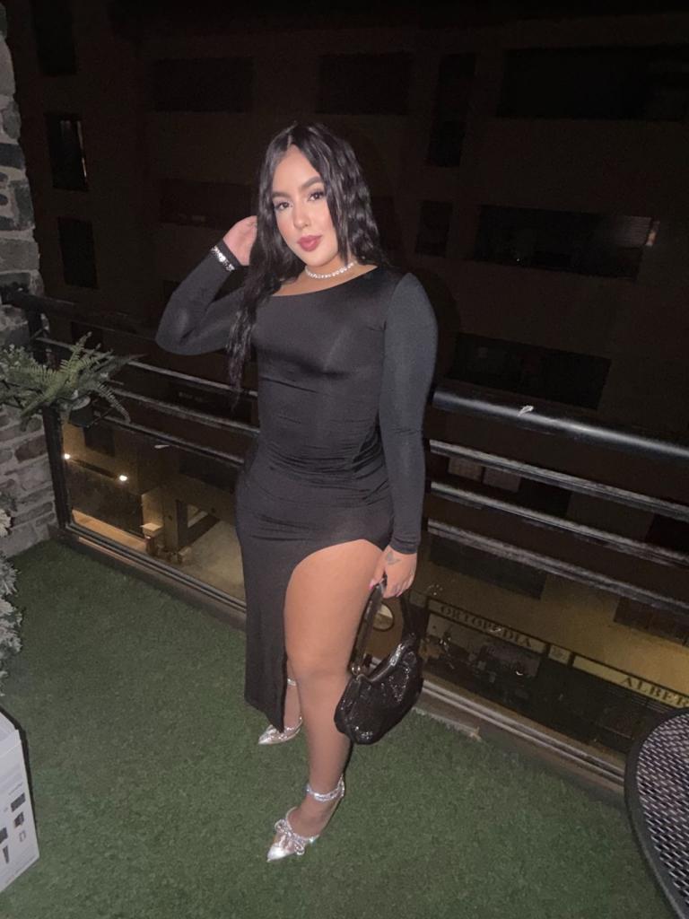 671465920: Chica busca chico en Zaragoza