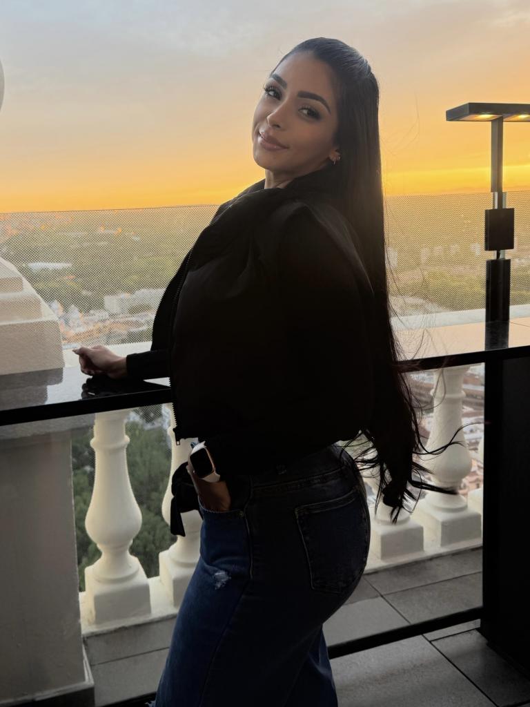 Chica busca chico en Barcelona: 