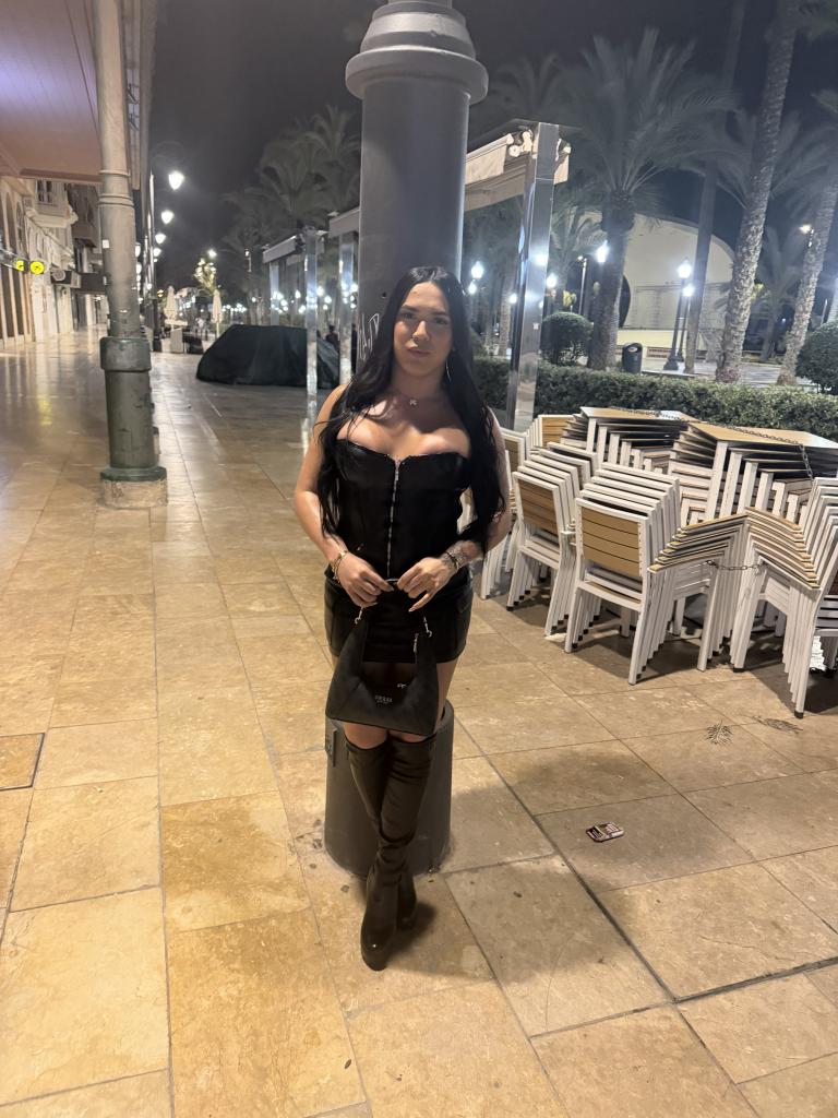 Travesti en Alicante: 
