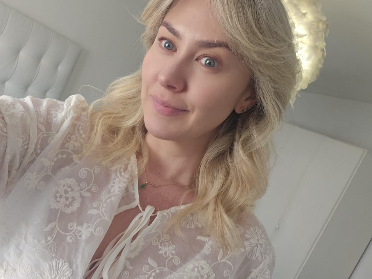 611285631: Chica busca chico en Burgos
