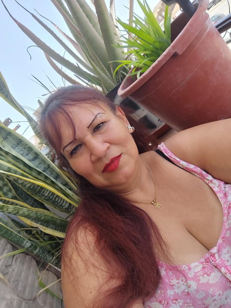 642796792: Chica busca chico en Murcia