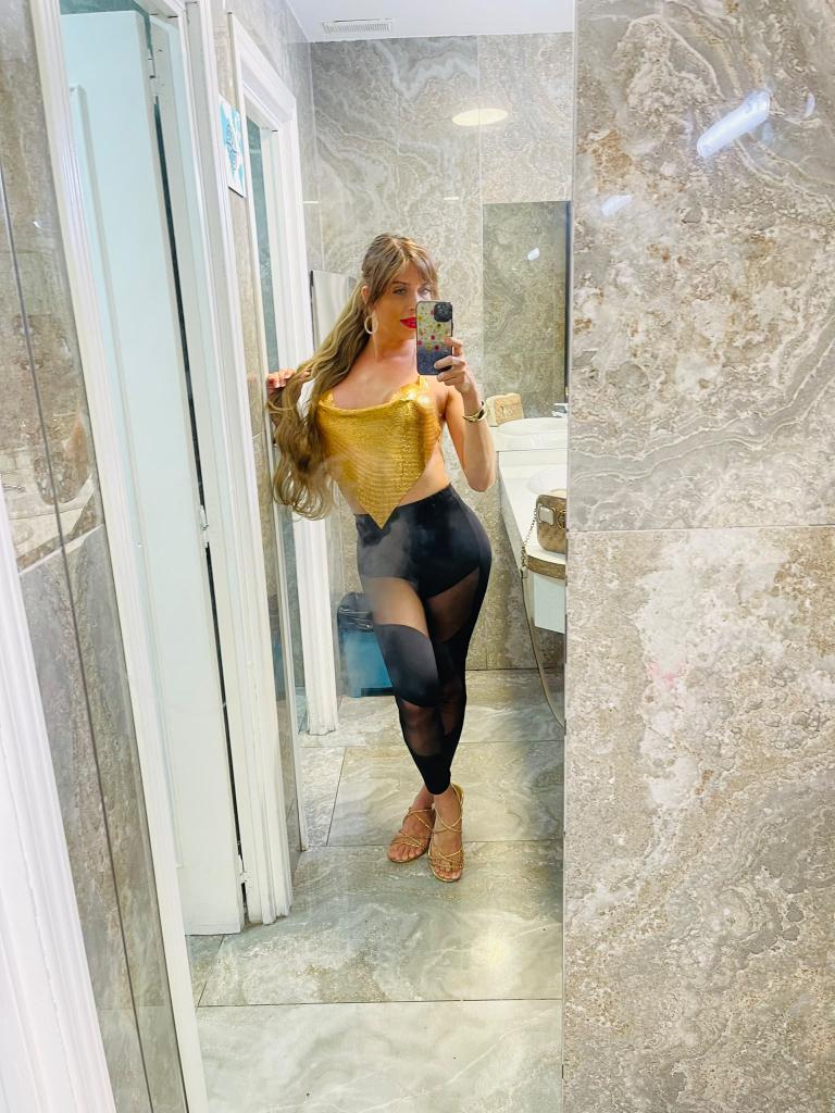 631939834: Transexual en Madrid