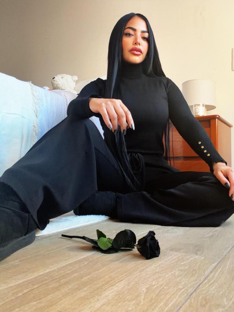 Chica busca chico en Mallorca: 