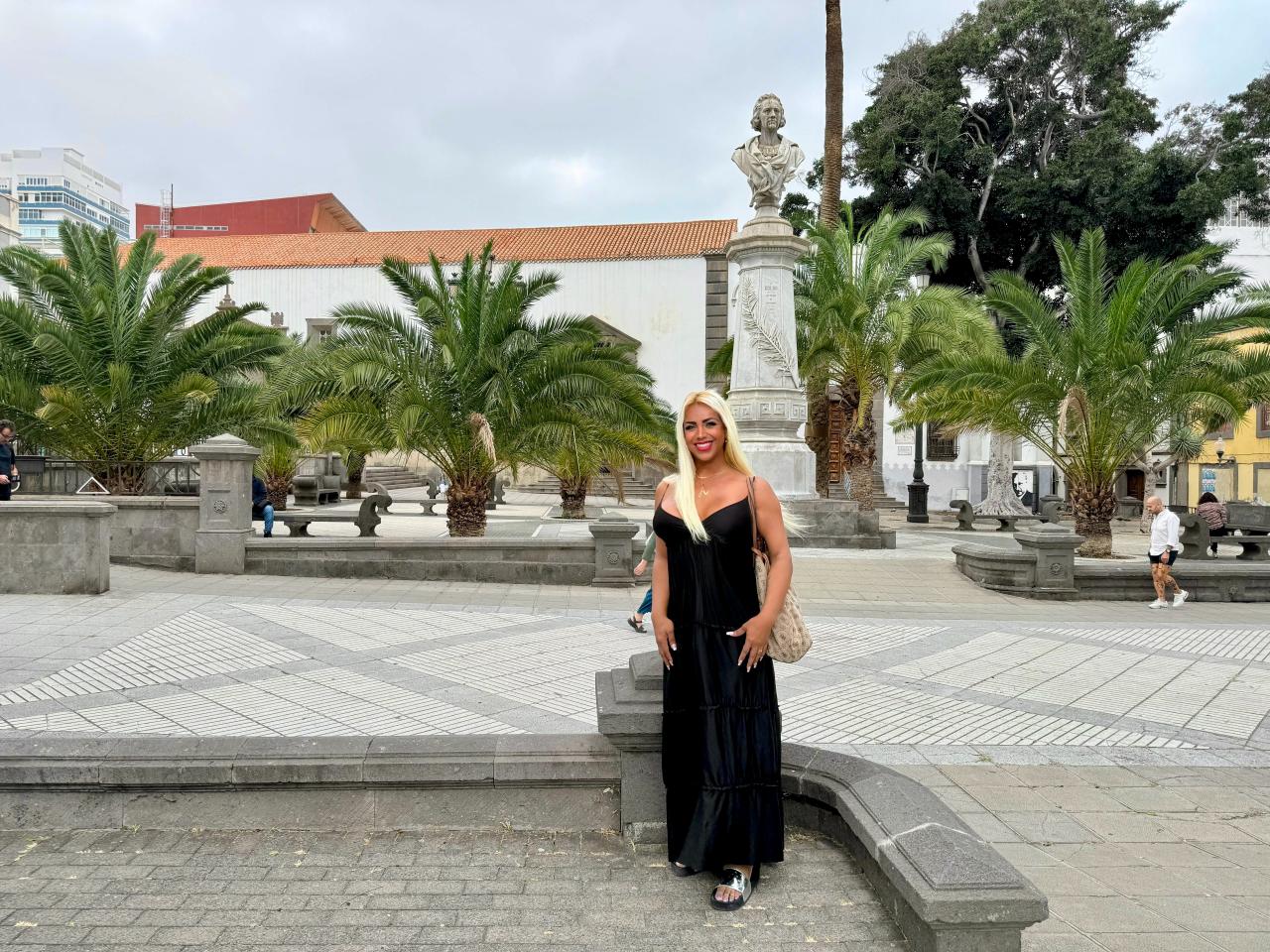 642048672: Transexual en Tarragona