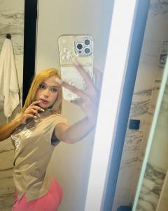 603949549: Chica busca chico en Gerona