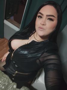 647245525: Chica busca chico en Mallorca