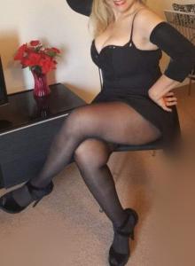 632226897: Chica busca chico en La Coruña